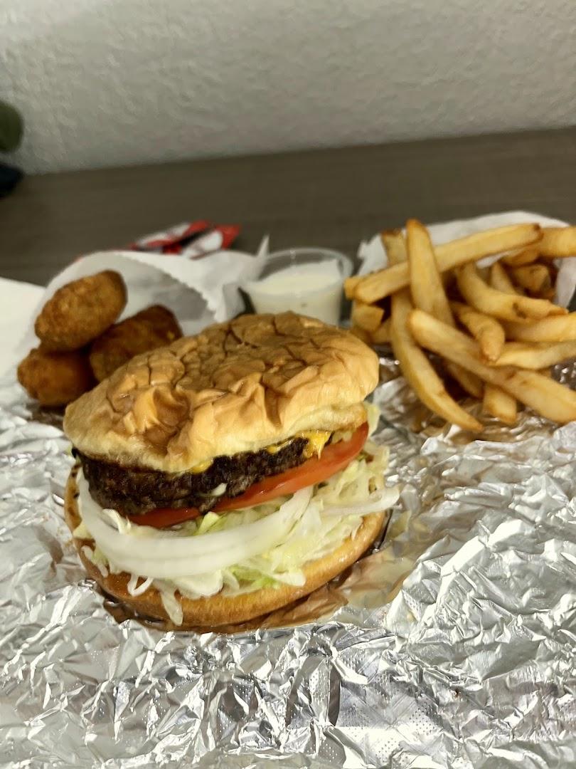 Geronimo's Bakery and Burgers